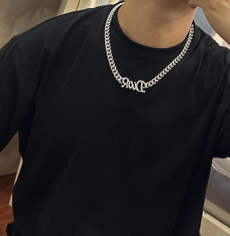 chr1st1an D10r necklaces